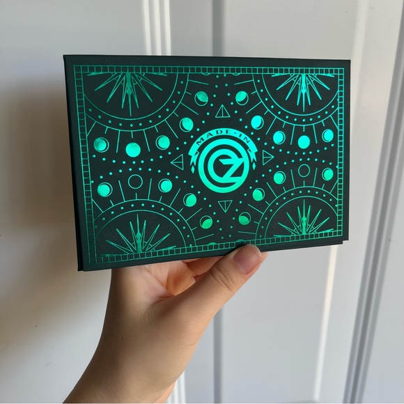 Starbucks Accessories - Wicked x Starbucks Limited Edition Metal Giftcard Keychain!